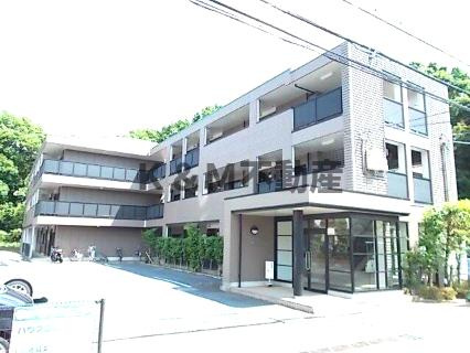 ブロードフォーリスト