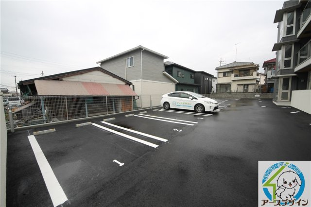 D-room五反田の駐車場