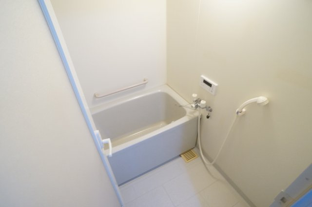 ソシア売布の浴室|参考、同建物・反転間取りの号室