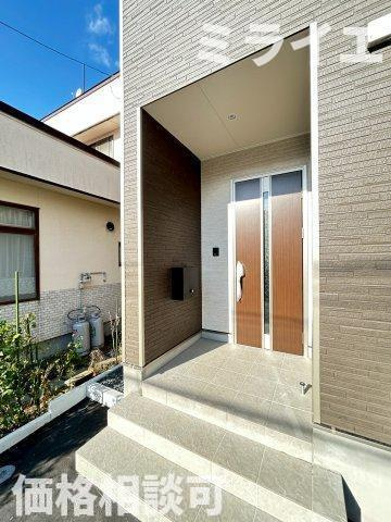 【新築戸建】札幌市北区新琴似五条12丁目2棟のエントランス|同仕様物件