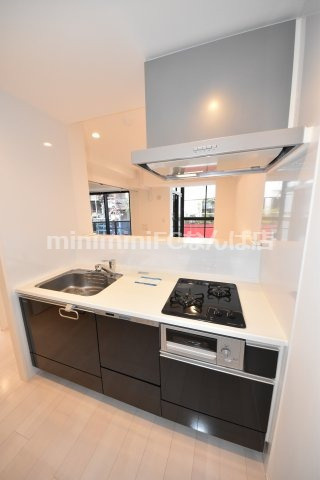 レジディア堺筋本町プレイスのキッチン