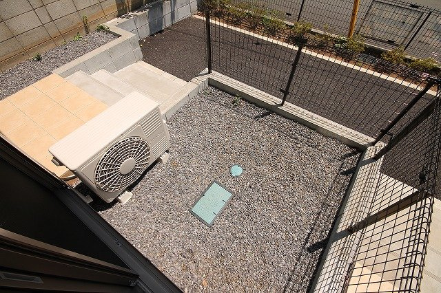 メゾネット野村の庭|専用庭スペース