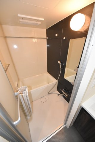 ラメゾンヴェルテの浴室