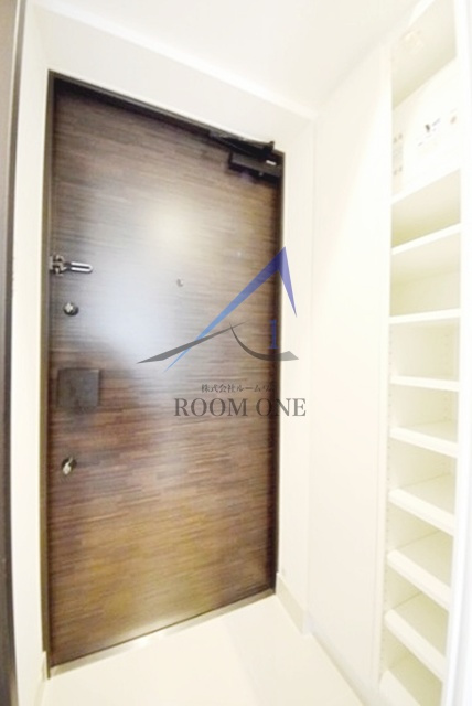 レクシード両国駅前の玄関|玄関です。