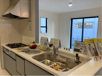 【キッチン】 | 旭区中白根1丁目 全1棟 | カウンターキッチン