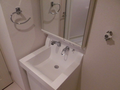 【独立洗面台】 | ブライズ西荻窪 | 嬉しい独立洗面台付き。