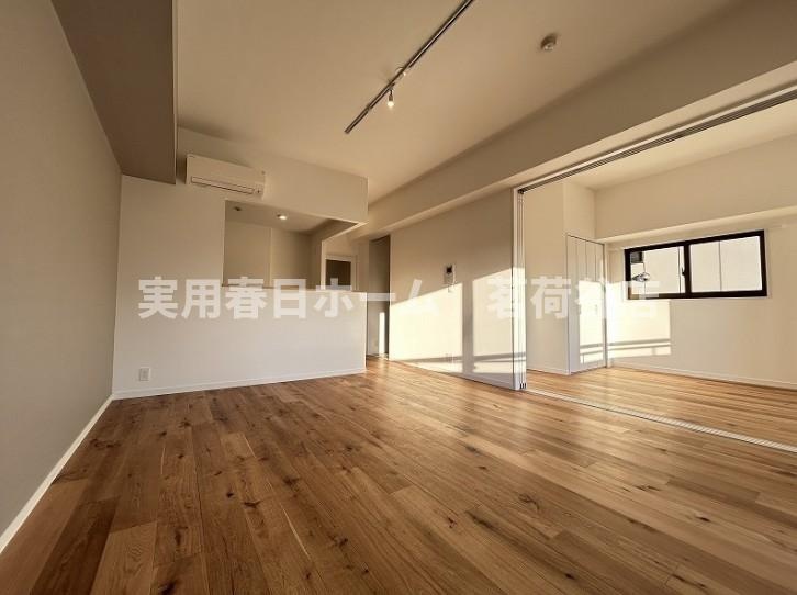 【居間・リビング】