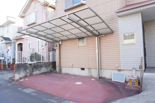 草加市青柳8丁目 中古建ての駐車場