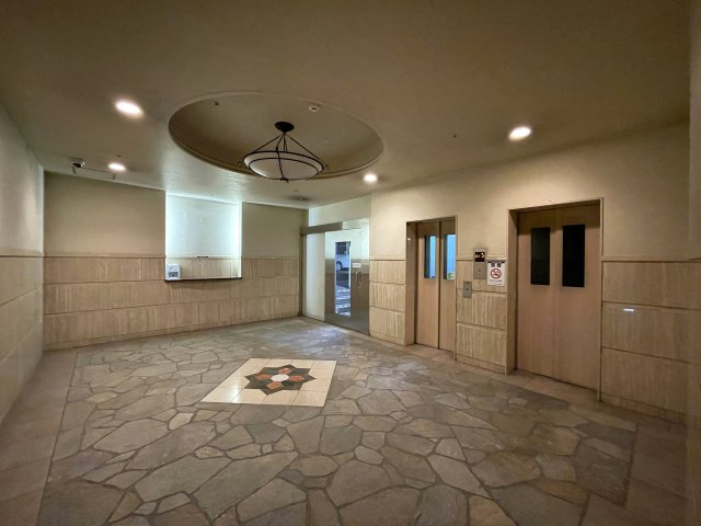 自宅で温泉三昧！ルーバルで整い三昧！今夜のご飯はすしざんまい！な、『グランシティ横濱保土ヶ谷』リフォームのその他共用部分