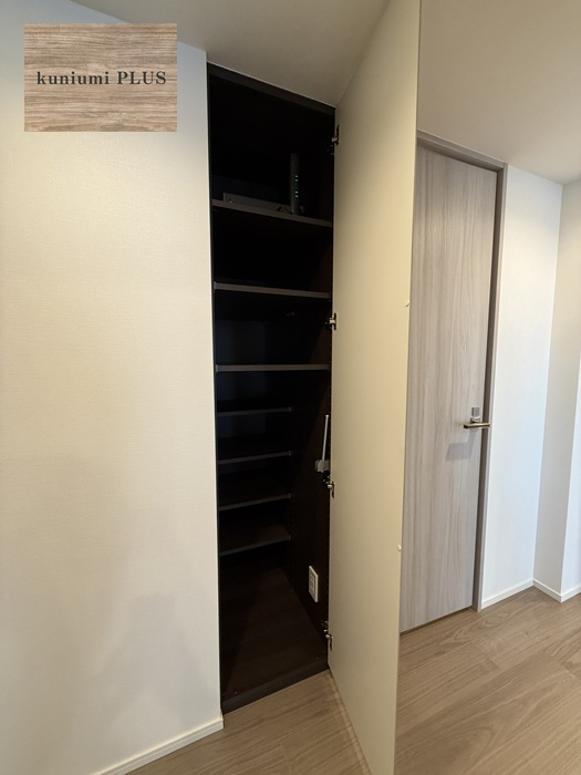 ジオタワー堺筋本町の収納