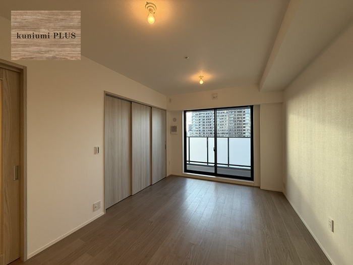 ジオタワー堺筋本町の居間・リビング