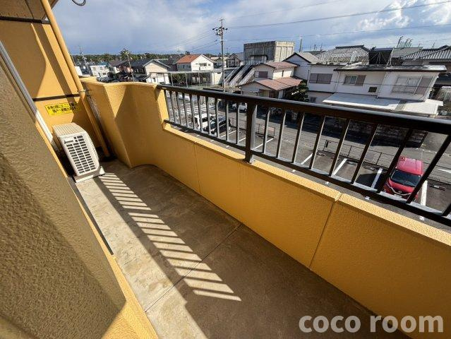 石津レジデンスのバルコニー