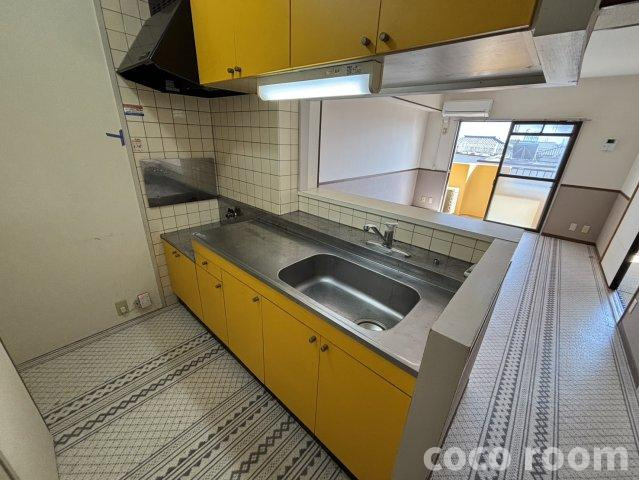 石津レジデンスのキッチン