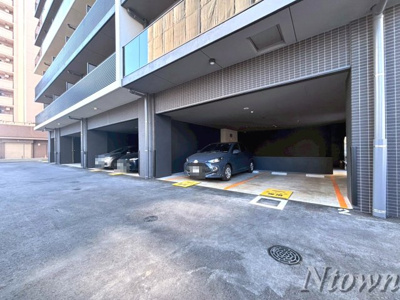【駐車場】 | メイクスアート名駅南Ⅳ | 車をお持ちの方に嬉しい駐車場付きの物件です