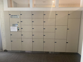 【設備】 | キャナルワーフタワーズWEST | 忙しい日々を送るあなたを助けてくれる、便利な宅配ロッカーです♪