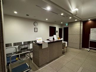 【受付】 | キャナルワーフタワーズWEST | コンシェルジュサービスもあり、
忙しい日々を手助けしてくれます♪