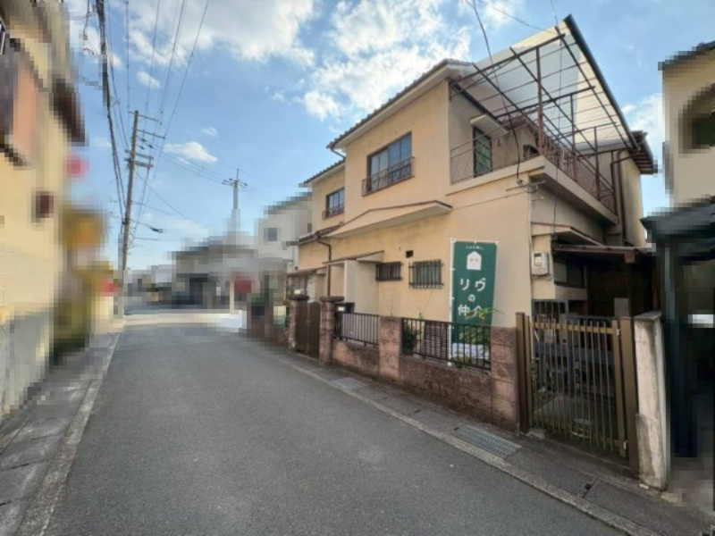 【成約済】長岡京市滝ノ町2丁目　　の前面道路含む現地写真|土地面積は約45坪となり、ゆとりのある建築計画が可能になります！お庭スペースもできそうです。