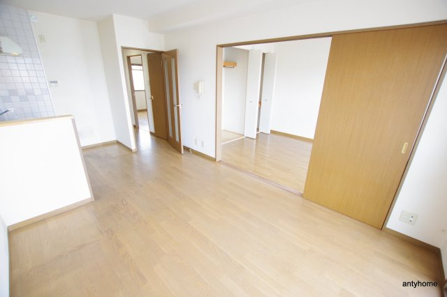 ミレニアムの居間・リビング