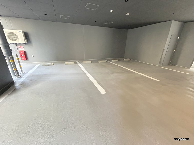 グランセジュール大国町の駐車場