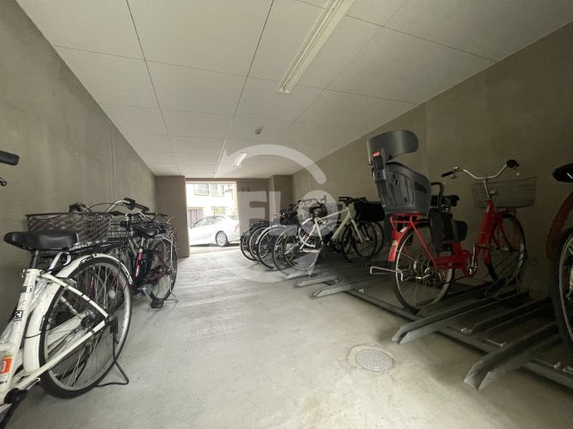 プリマベラ福島のその他共用部分|プリマベラ福島　駐輪場