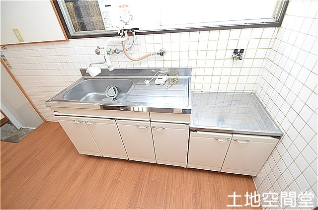 永犬丸南町５丁目　離れ付き平屋のキッチン