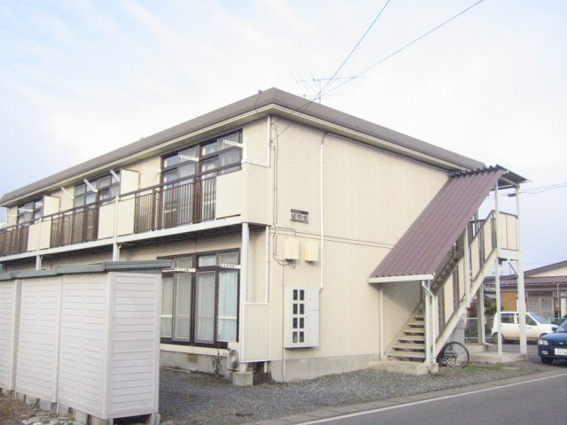 遠野市早瀬町３丁目のアパート