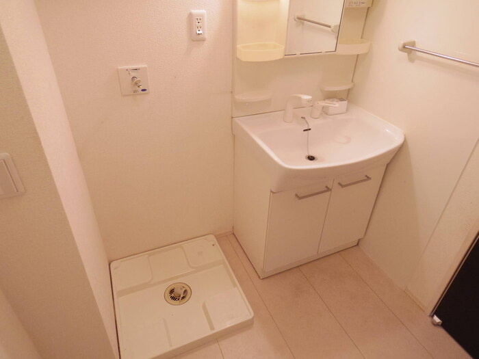 カーサ フェリーチェ ABの独立洗面台|洗髪洗面化粧台