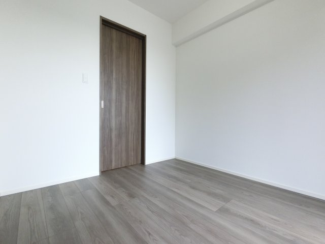 センチュリー千葉みなとの洋室