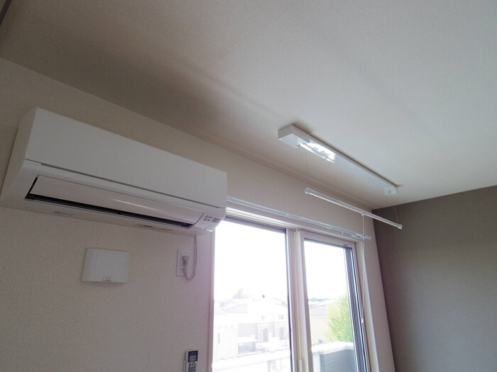 トルビヨンの設備|エアコン・室内物干し