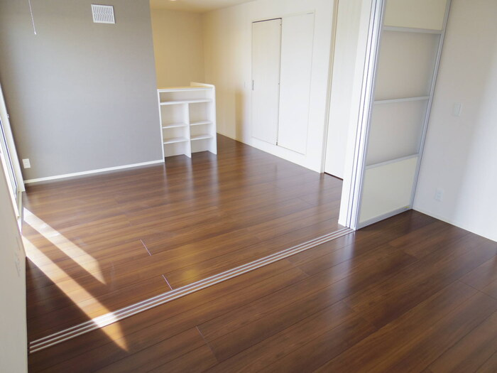 トルビヨンの居間・リビング|リビング