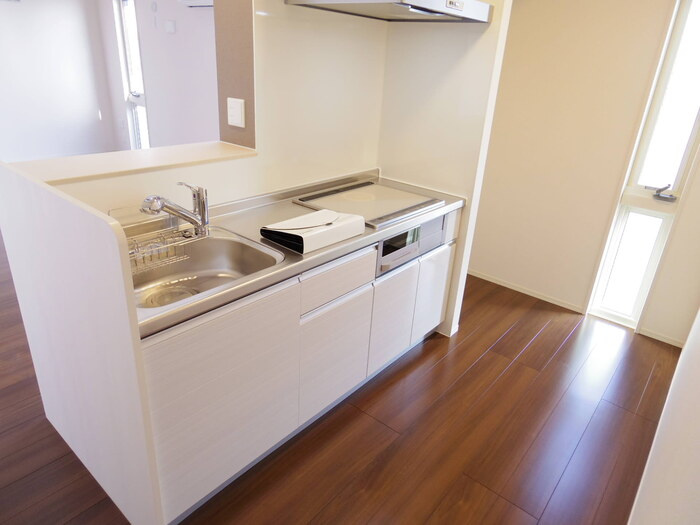 トルビヨンのキッチン|カウンターキッチン(IHｸｯｷﾝｸﾞﾋｰﾀｰ付き)