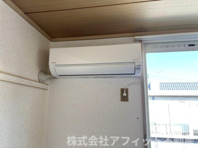 【設備】 | ジュネスハイムB | エアコン