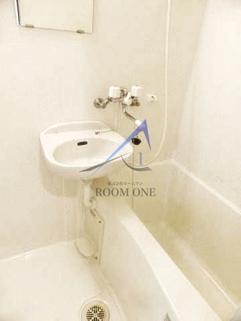 バージュアル武蔵小杉の浴室|お風呂です。