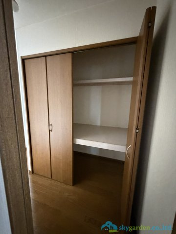 厚木市小野　中古戸建の収納