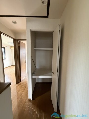 厚木市小野　中古戸建の収納