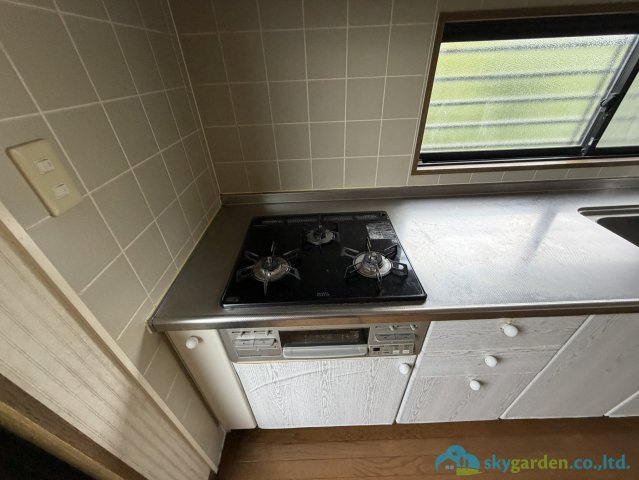 厚木市小野　中古戸建のキッチン