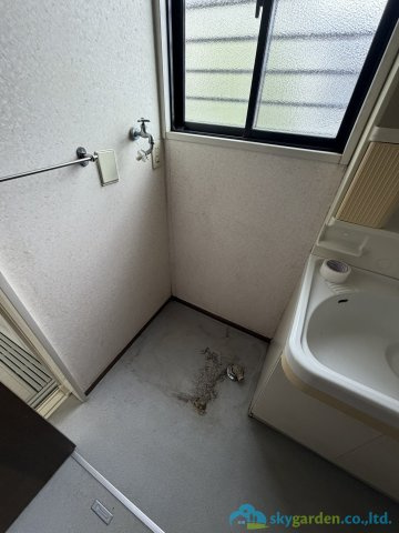厚木市小野　中古戸建のランドリースペース