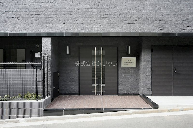 Le'a横濱ベイステージのエントランス