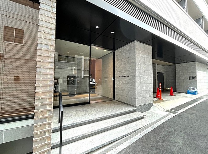 【エントランス】