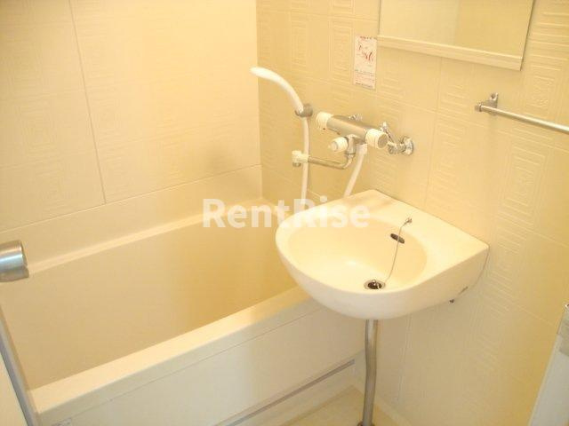 エスポアファーストⅠの浴室|バス