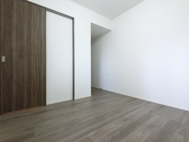 センチュリー千葉みなとの洋室
