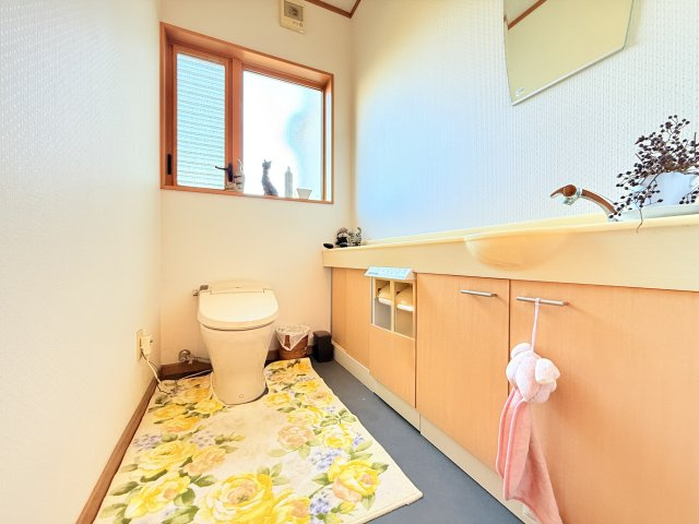 神栖市太田中古戸建のトイレ