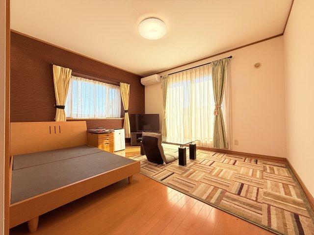 神栖市太田中古戸建の洋室