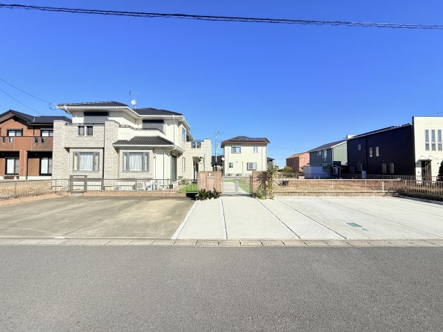 神栖市太田中古戸建の駐車場