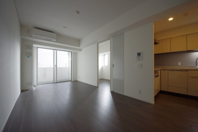 【居間・リビング】