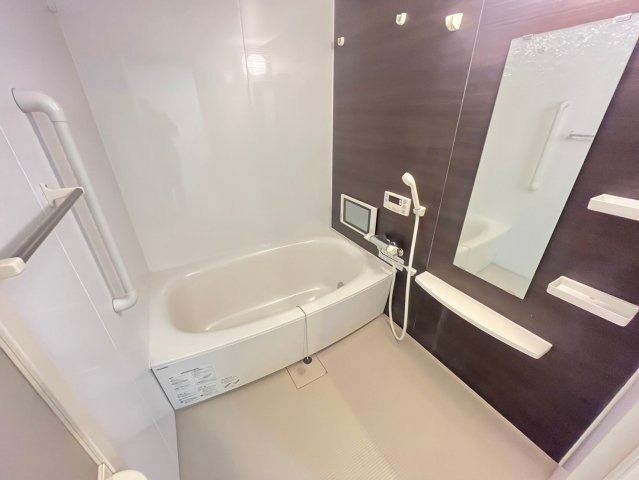 プリマヴェーラ花の木 弐番館の浴室|お風呂で日々の疲れを落としましょう