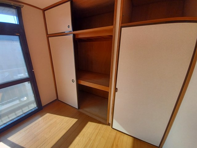 北原台ガーデンの収納|別号室の参考写真です。