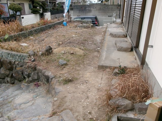衣川貸家の庭