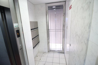 【エントランス】 | ファイブコート阪南町 | エントランス