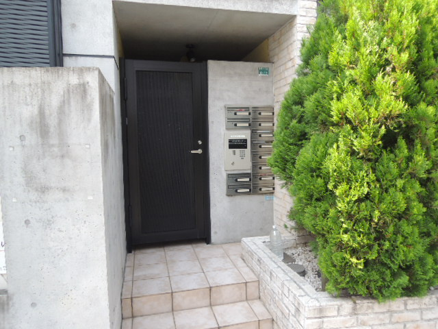 MODULOR要町Ⅰのエントランス